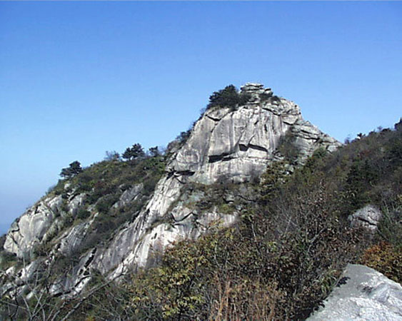 鸡公山风景区灵山风景区名胜区南湾湖风景区夏季旅游去哪里比较好!